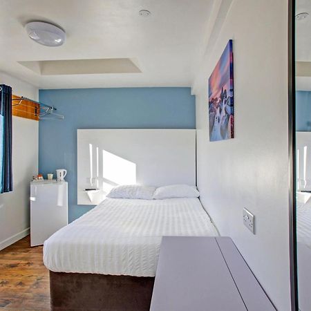 Oyo Aparthotel Hathern Dış mekan fotoğraf