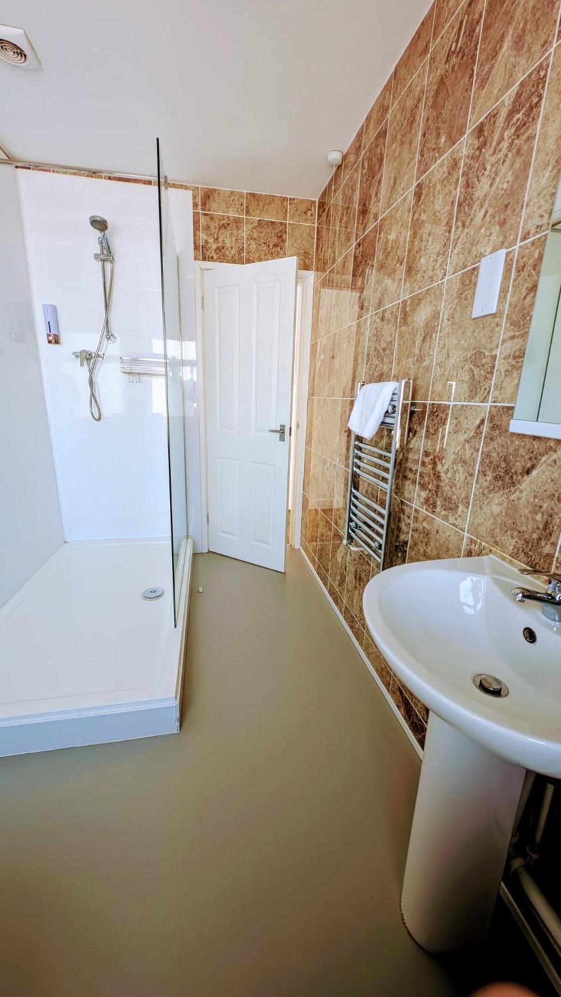 Oyo Aparthotel Hathern Dış mekan fotoğraf